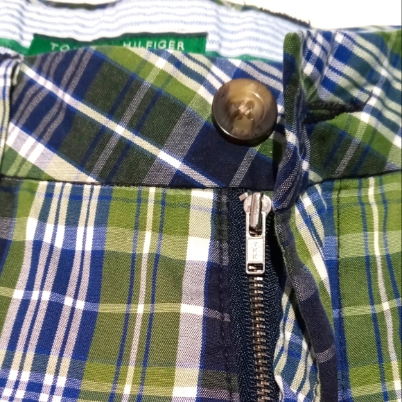 TOMMY HILFIGER SHORTS - Picture 6 of 9